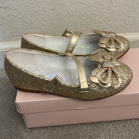 Little Girl Glitter Dress Shoe, Gold color (size: 13) - Picture 2 of 5